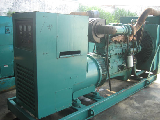 龙马潭租赁发电机- 发电机碳刷磨损的原因是什么