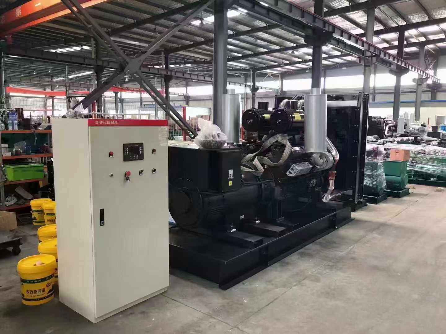 龙马潭柴油发电机运行时的噪音和振动水平如何？