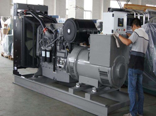 龙马潭柴油发电机组和储能设备配合使用的案例