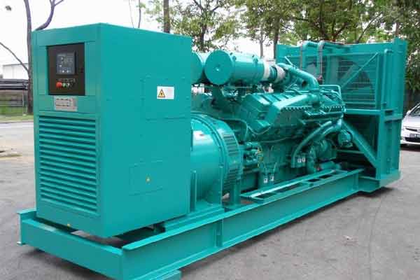 龙马潭柴油发电机组电压不稳定怎样维修？