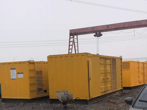 龙马潭100kw柴油发电机组每小时油耗？