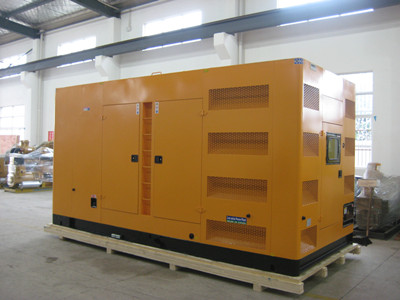 龙马潭不同类型的发电机组在冬季保养时的注意事项有何差异？