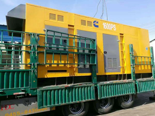 龙马潭测量水冷式机油散热器密封件尺寸时的注意事项有哪些？